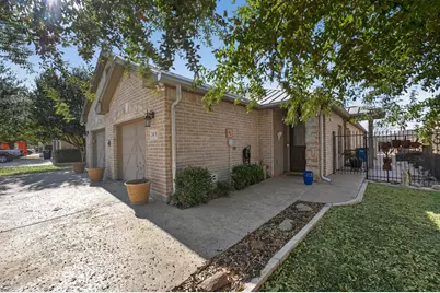 241 Anne Louise Drive #A & B, New Braunfels, TX 78130 - Photo 2