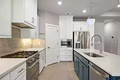 112 Dax Drive, Liberty Hill, TX 78642 - Photo 16