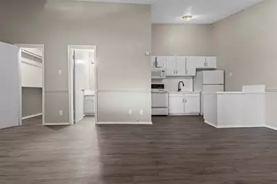1302 Parker Lane #105, Austin, TX 78741 - Photo 8