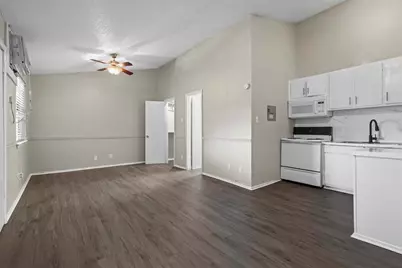 1302 Parker Lane #105, Austin, TX 78741 - Photo 6