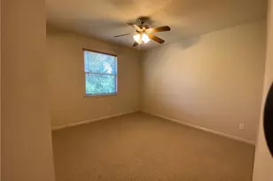 331 Abbey Dr, Austin, TX 78737 - Photo 16