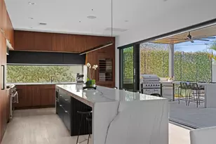 30 Chalmers Ave, Austin, TX 78702 - Photo 18