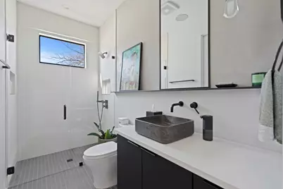 30 Chalmers Avenue, Austin, TX 78702 - Photo 28