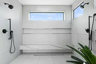 30 Chalmers Ave, Austin, TX 78702 - Photo 22