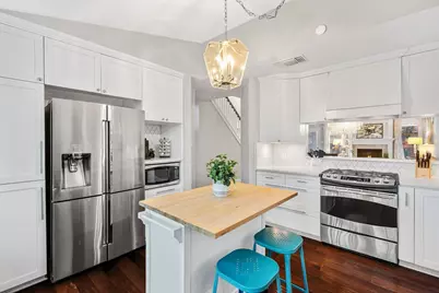 7601 Dallas Drive, Austin, TX 78729 - Photo 2