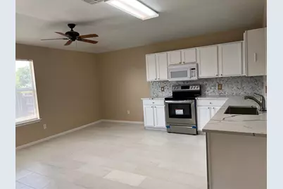 309 Decker Drive, Hutto, TX 78634 - Photo 8