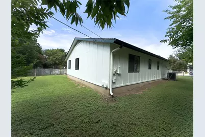 2206 Spring Breeze Drive, Round Rock, TX 78664 - Photo 18