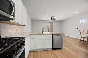 2460 Jack Nora Wy, Round Rock, TX 78665 - Photo 8