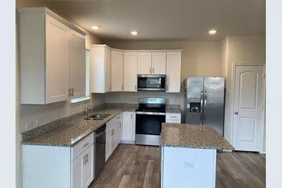 137 Onna Street, Taylor, TX 76574 - Photo 1