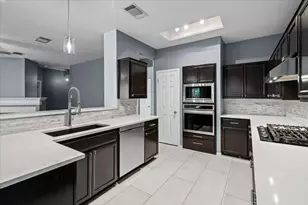 4004 Castle Creek, Round Rock, TX 78681 - Photo 12