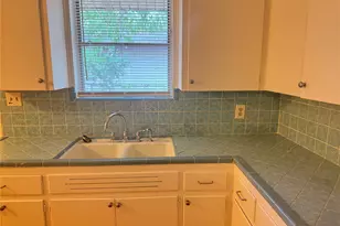 4704 Red River St, Austin, TX 78751 - Photo 4