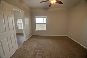 2320 Gracy Farms Ln, Austin, TX 78758 - Photo 22