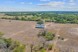 1177 County Road 402, Flatonia, TX 78941 - Photo 12