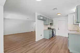 10510 School House Ln, Austin, TX 78750 - Photo 8
