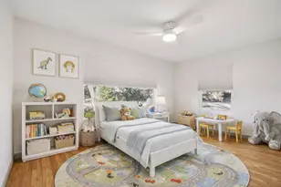 809 E 38th St, Austin, TX 78705 - Photo 12