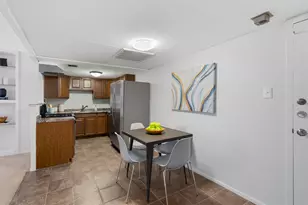 1800 Lavaca St, Austin, TX 78701 - Photo 6