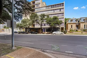 1800 Lavaca St, Austin, TX 78701 - Photo 2