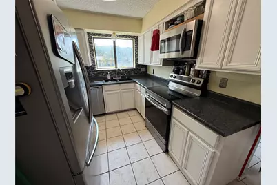 1704 S Walnut Street, Georgetown, TX 78626 - Photo 10