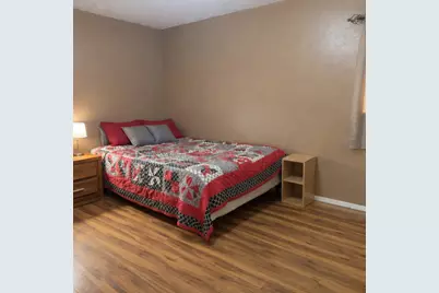 1704 S Walnut Street, Georgetown, TX 78626 - Photo 16