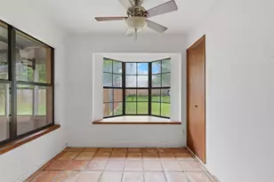 104 N Willis St, Lampasas, TX 76550 - Photo 14
