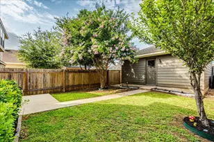 151 Friendship Oak Dr, San Marcos, TX 78666 - Photo 6