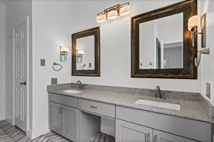13201 Briar Hollow Dr, Austin, TX 78729 - Photo 18