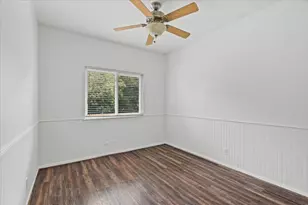 13201 Briar Hollow Dr, Austin, TX 78729 - Photo 20