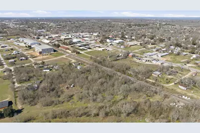 330 Half Avenue, Rockdale, TX 76567 - Photo 8