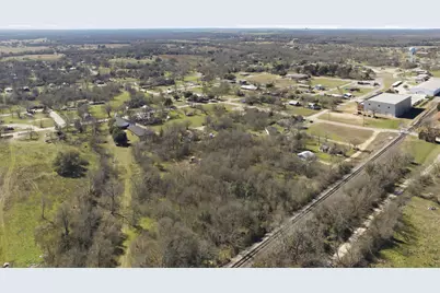 330 Half Avenue, Rockdale, TX 76567 - Photo 10