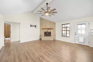 20217 Engelmann Ln, Manor, TX 78653 - Photo 6