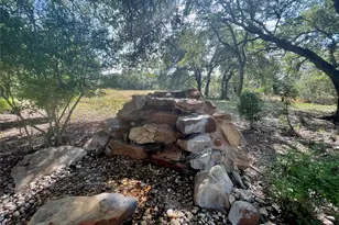 107 Amberjack Ct, Georgetown, TX 78633 - Photo 10