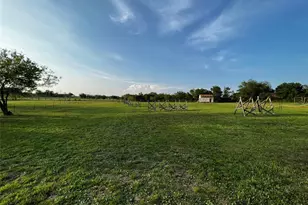 5400 E Howard Ln, Austin, TX 78653 - Photo 1