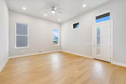 6136 Florencia Lane, Austin, TX 78724 - Photo 4