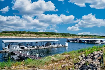 21009 Post Oak Drive, Lago Vista, TX 78645 - Photo 16