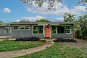 6301 Arnold Dr, Austin, TX 78723 - Photo 2