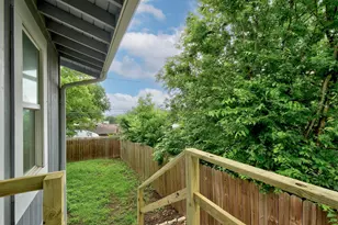 6301 Arnold Dr, Austin, TX 78723 - Photo 24