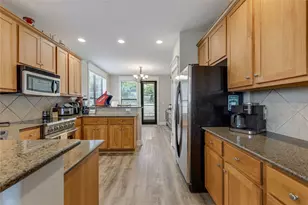 17804 Maritime Point Dr, Jonestown, TX 78645 - Photo 16