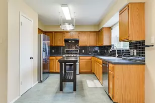 3912 Lemos Dr, Austin, TX 78728 - Photo 10