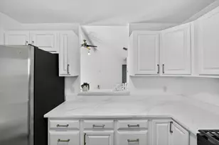 11507 Elk Park Cir, Austin, TX 78759 - Photo 20