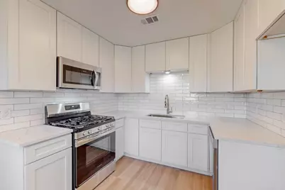 408 Blueberry Hill, Austin, TX 78745 - Photo 4