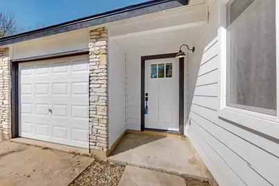 408 Blueberry Hill, Austin, TX 78745 - Photo 2