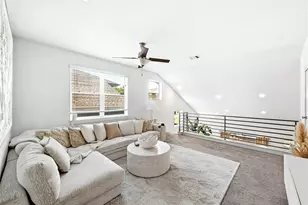 2306 Capulet St, Austin, TX 78741 - Photo 14