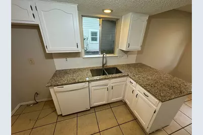 4204 Everest Lane, Austin, TX 78727 - Photo 10