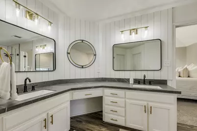 703 Ridge View Drive, Leander, TX 78641 - Photo 32