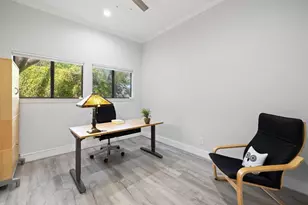 6005 Bon Terra Dr, Austin, TX 78731 - Photo 24