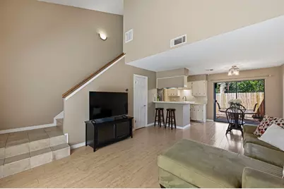 5604 Woodrow Avenue #15, Austin, TX 78756 - Photo 6