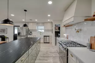 2117 Gaston Pl Dr, Austin, TX 78723 - Photo 10