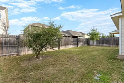 216 Blue Hibiscus Drive, Liberty Hill, TX 78642 - Photo 32