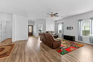 216 Blue Hibiscus Dr, Liberty Hill, TX 78642 - Photo 8