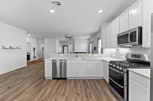 216 Blue Hibiscus Dr, Liberty Hill, TX 78642 - Photo 10